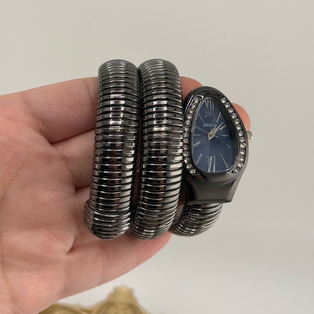 Serpenti Wrap Bracelet Watch – Black-Gray Tone / Dark Blue Dial ✨ - Picture 8 of 15